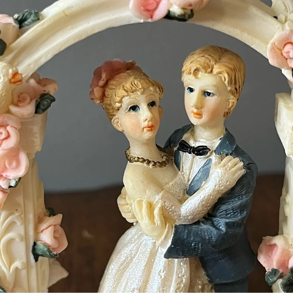 Vintage wedding cake topper. Romantic Wedding Couple Figurine